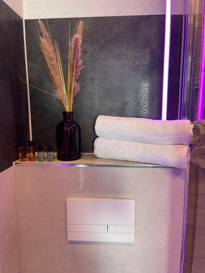 #4 Tgha Luxury One Bedroom Apartment In Athlone Dış mekan fotoğraf